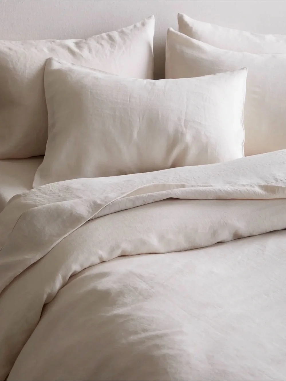 NWOT Quince European Linen 3 Piece Duvet Cover Set, Full/Queen (Sand)